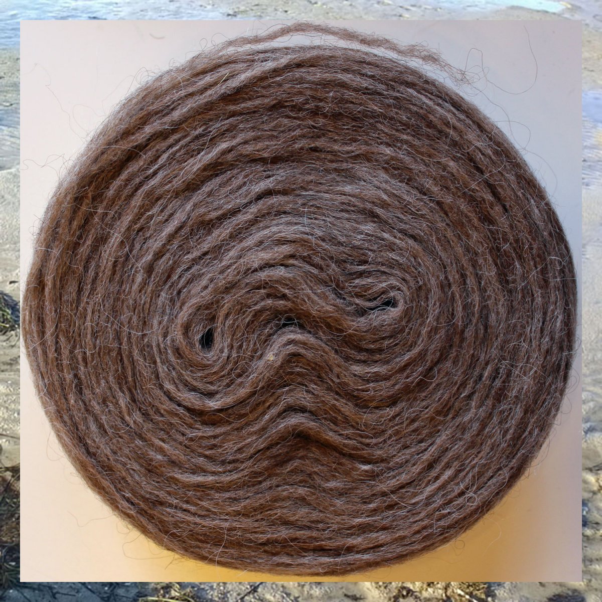 PLA1030 OATMEAL HEATHER Plötulopi pladegarn /100g garnkits.dk